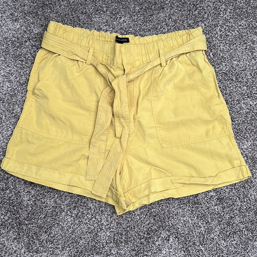 Banana Republic shorts